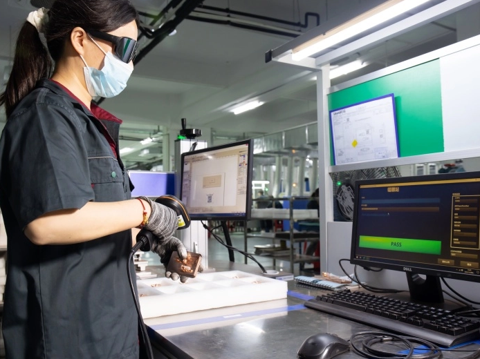 Лабиринт Кодекса ТН ВЭД: Таможенная классификация пластин для охлаждения жидкостей