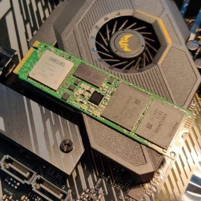 Нужна ли M.2 SSD радиатор?